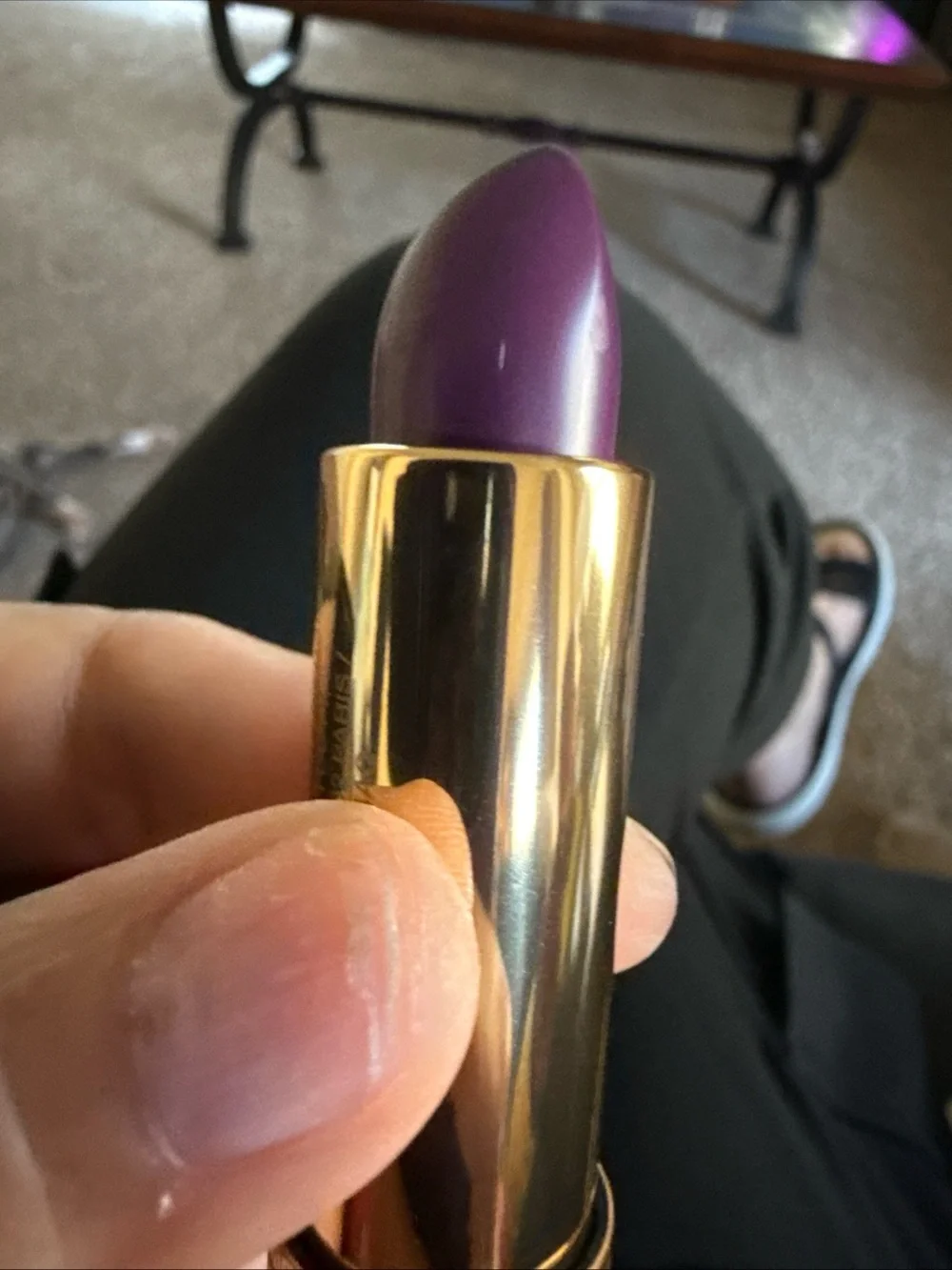 Gucci Satin Lip Colour (Virginia Fleur De Lis 601) - Tester